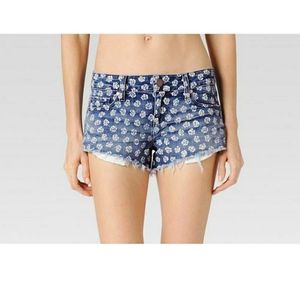 Paige Denim Echo Park White Rose Cut-Off Shorts Size 26